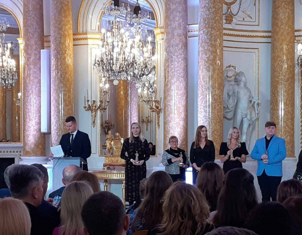 Wręczenie nagród podczas uroczystej gali